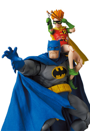 Dark Knight Returns Batman Blue Version & Robin Mafex Action Figure